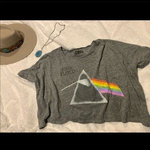Pink Floyd distressed graphic tee